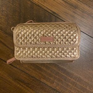 Wristlet/crossbody